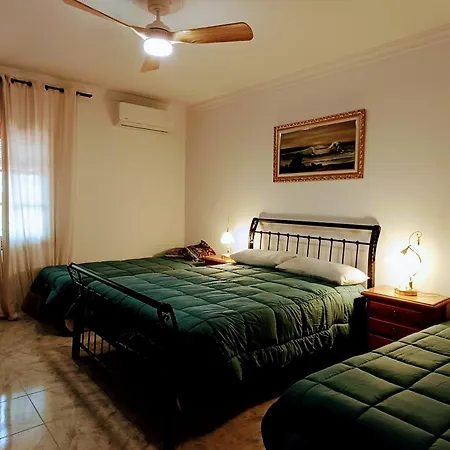 Casona La Familia En Vejer * Malcocinado (Andalucia)